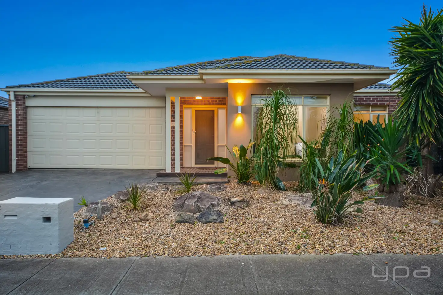 Main view of Homely house listing, 2 Armadale Court, Tarneit VIC 3029
