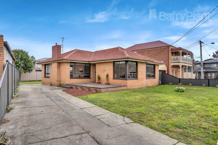 Second view of Homely house listing, 2 Stymie Street, Kingsbury VIC 3083