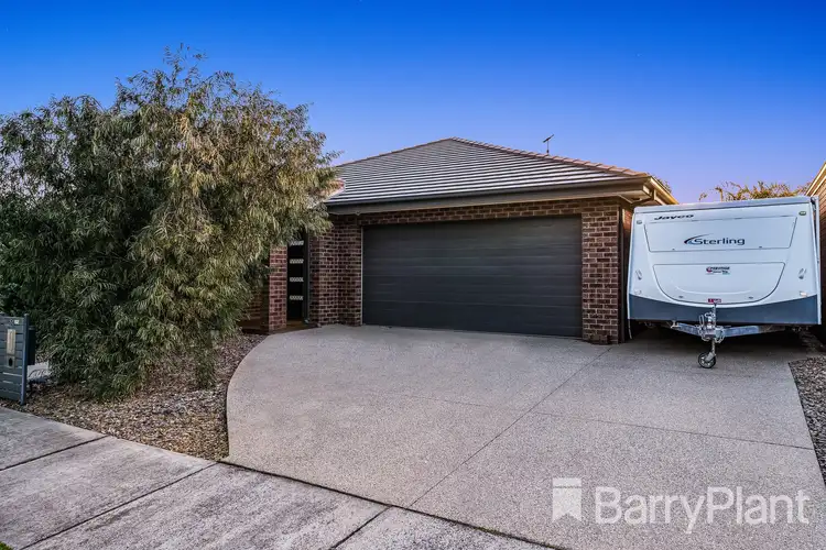 8 Bridgewater Circuit, Armstrong Creek VIC 3217