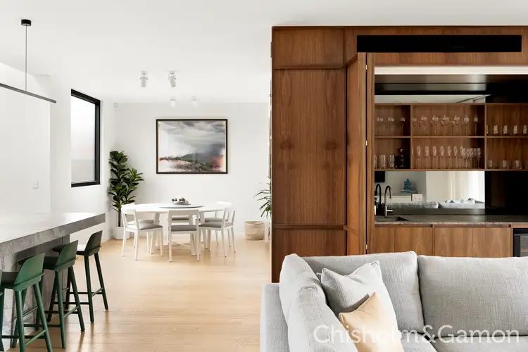 2/90 Ruskin Street, Elwood VIC 3184