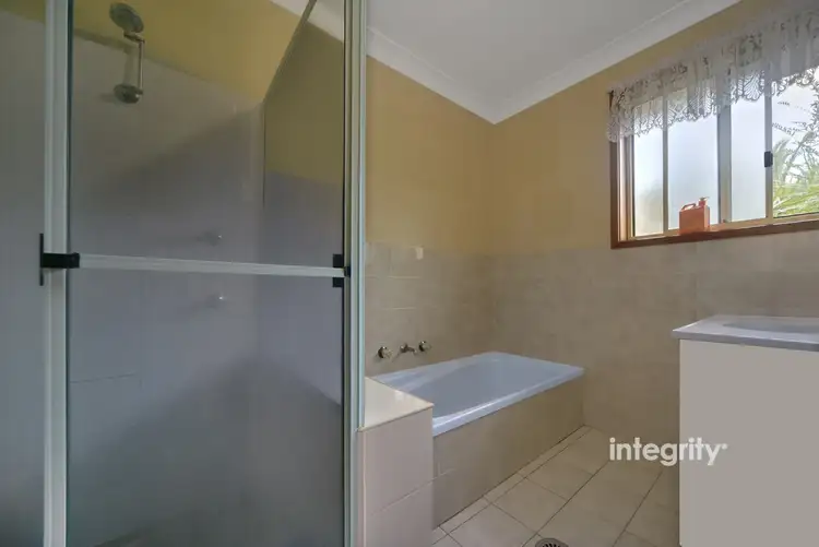 Fifth view of Homely house listing, 7 Formby Close, Bomaderry NSW 2541
