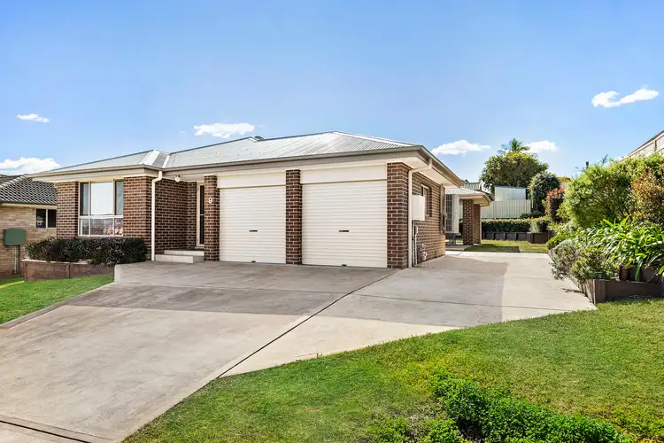 9 Amazona Way, Cameron Park NSW 2285