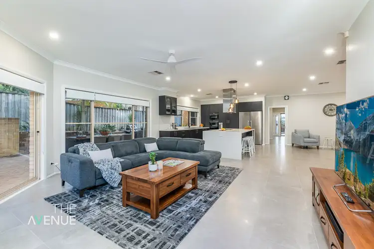 Fifth view of Homely house listing, 6 Eugenes Glen, Beaumont Hills NSW 2155