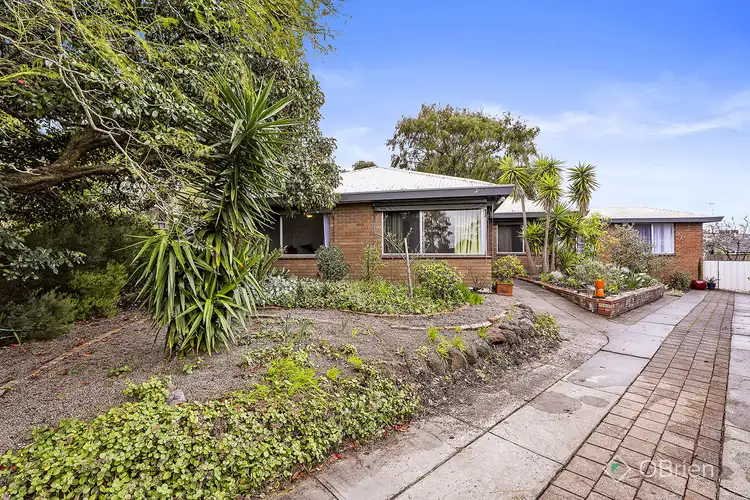 11 Lorikeet Court, Frankston VIC 3199