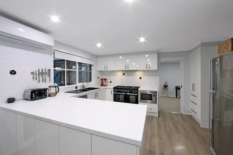 Third view of Homely house listing, 6 Diamond Close, Ferntree Gully VIC 3156