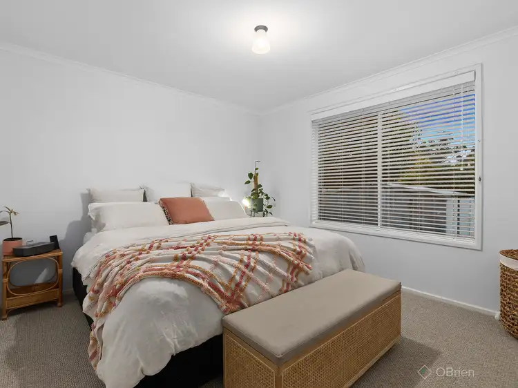 Sixth view of Homely house listing, 10 Millwood Avenue, Berwick VIC 3806