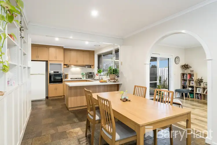 Fifth view of Homely house listing, 18 Seymour Close, Grovedale VIC 3216