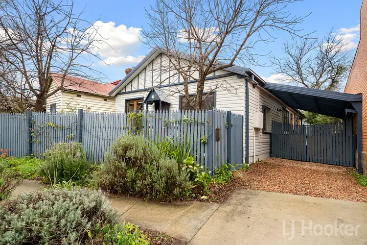 24 Crawford Street, Queanbeyan NSW 2620