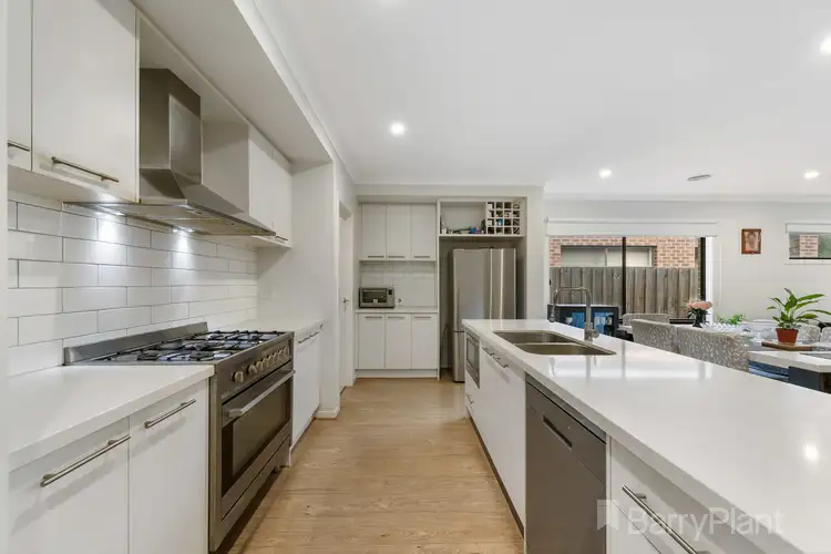 Fourth view of Homely house listing, 8 Shearer Way, Aintree VIC 3336