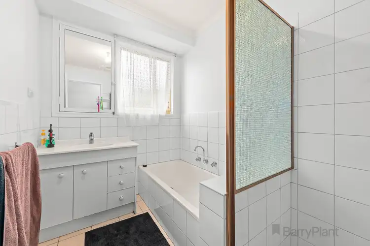 Sixth view of Homely house listing, 14 Mueller Court, Endeavour Hills VIC 3802
