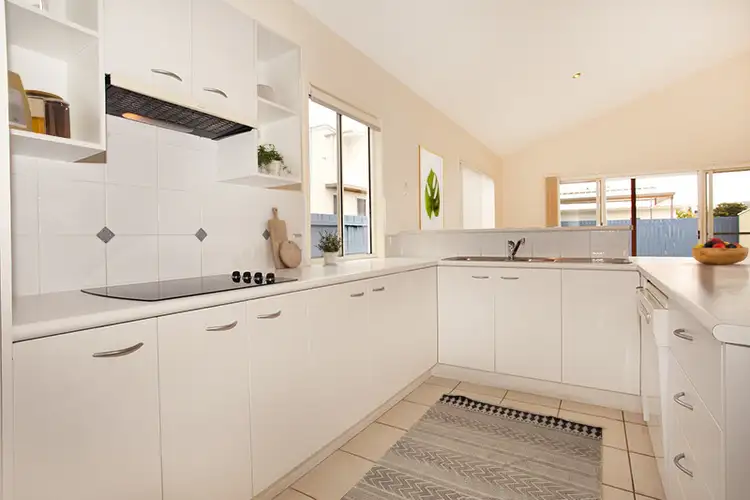 Sixth view of Homely house listing, 2 Lanai Close, Parrearra QLD 4575