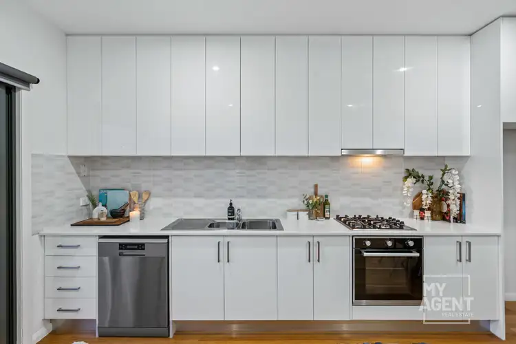 Sixth view of Homely townhouse listing, 2/53 Saxony Drive, Epping VIC 3076