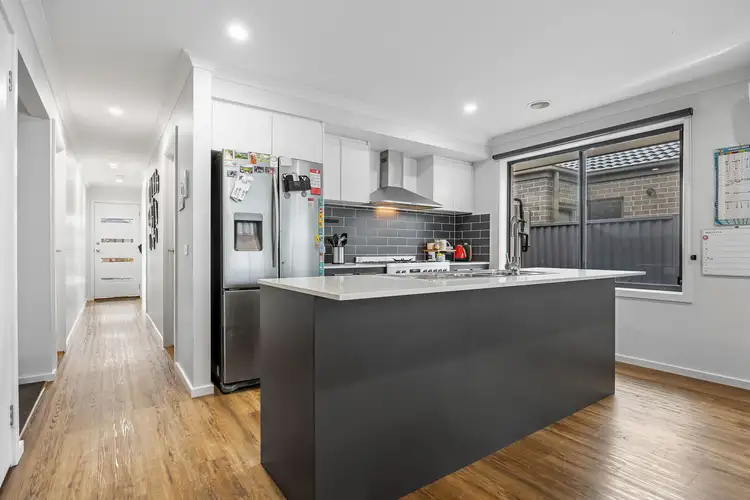 Second view of Homely house listing, 42 Roscommon Avenue, Alfredton VIC 3350