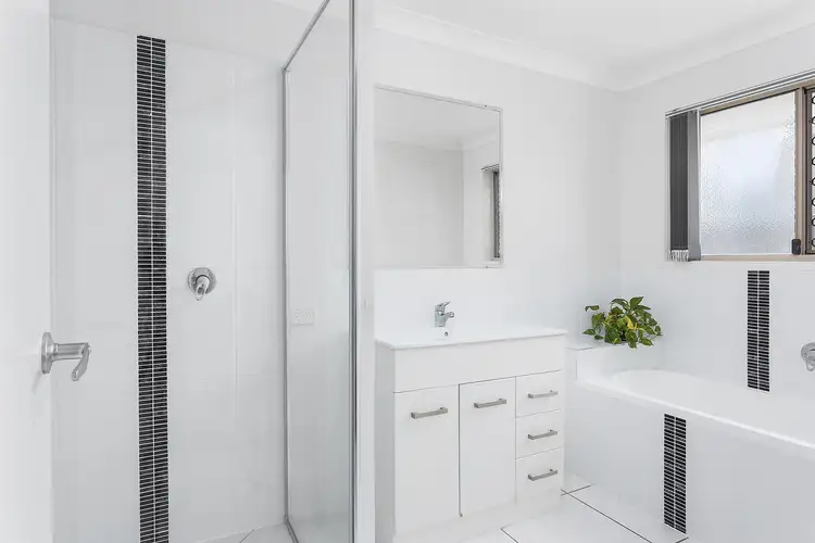 Fourth view of Homely house listing, 8 Florida Crescent, Parkhurst QLD 4702