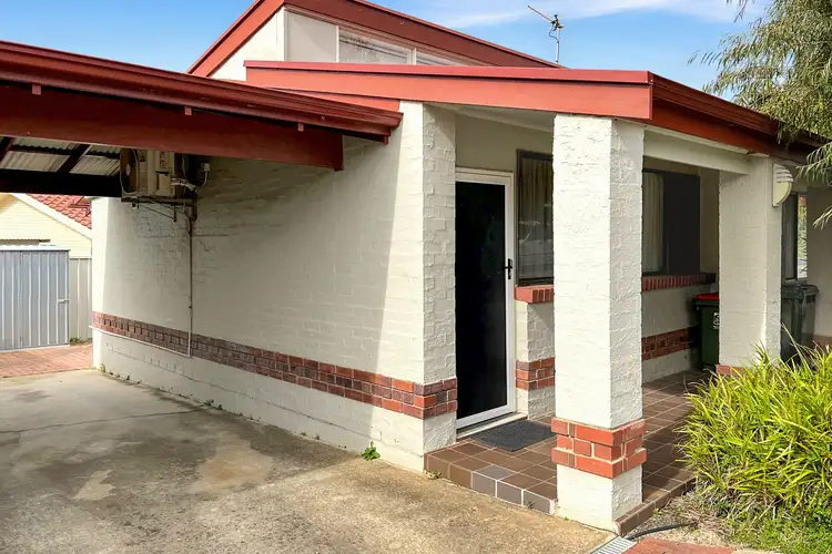 2/4 Gulf Avenue, Port Lincoln SA 5606