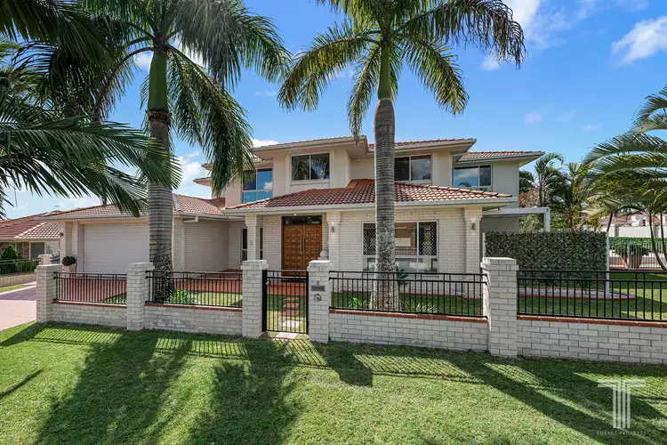 Main view of Homely house listing, 8 Oakmont Street, Carindale QLD 4152