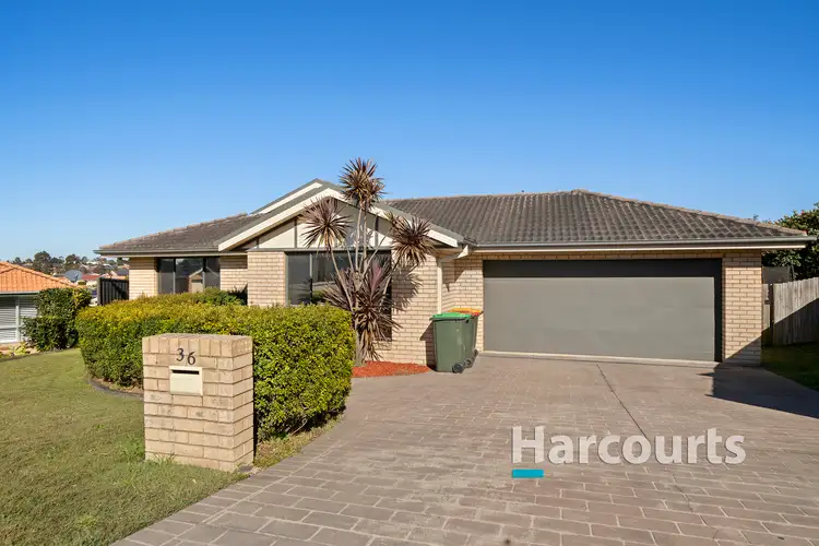 36 Hibiscus Crescent, Aberglasslyn NSW 2320