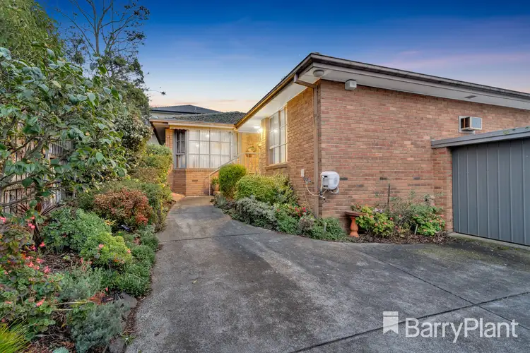 Main view of Homely unit listing, 2/13 Lee Avenue, Mount Waverley VIC 3149