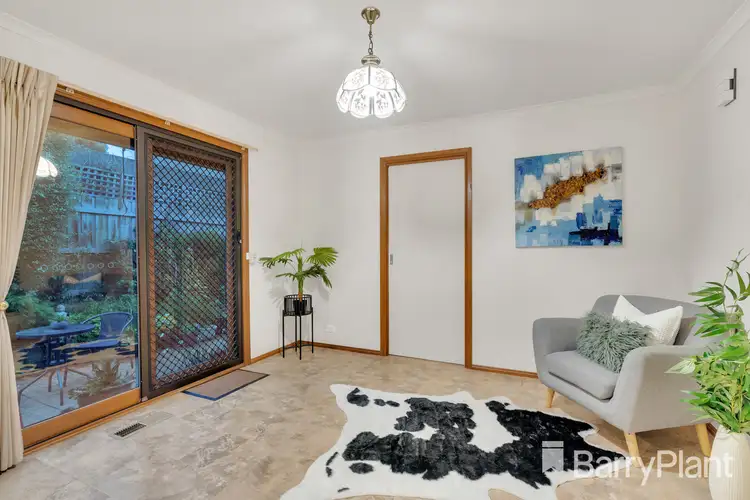 Fifth view of Homely unit listing, 2/13 Lee Avenue, Mount Waverley VIC 3149