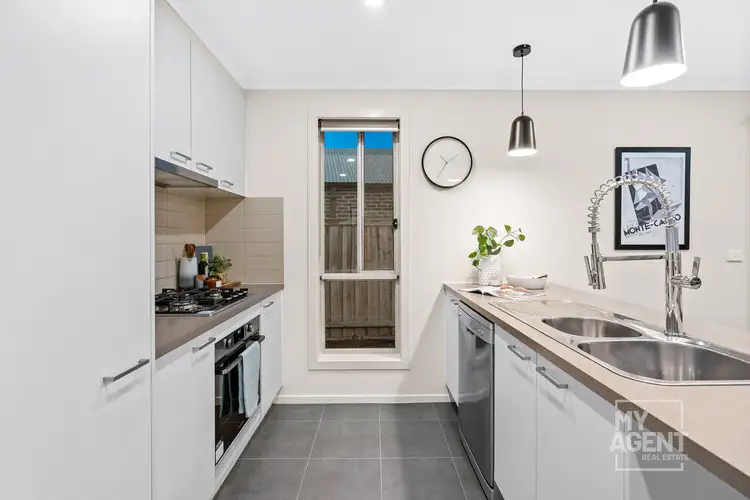 Fifth view of Homely house listing, 22 Riceflower Rise, Wallan VIC 3756