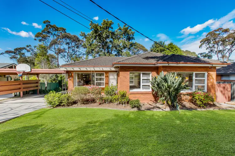 23 Meredith Avenue, Hornsby Heights NSW 2077