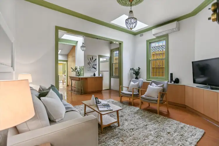 11 Walenore Avenue, Newtown NSW 2042