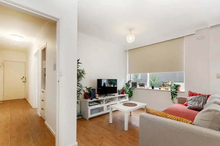 Third view of Homely apartment listing, 2/3 Alfriston Street, Elwood VIC 3184