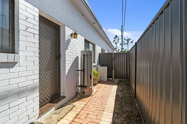 Sixth view of Homely unit listing, 4/34 Guineas Creek Road, Currumbin Waters QLD 4223