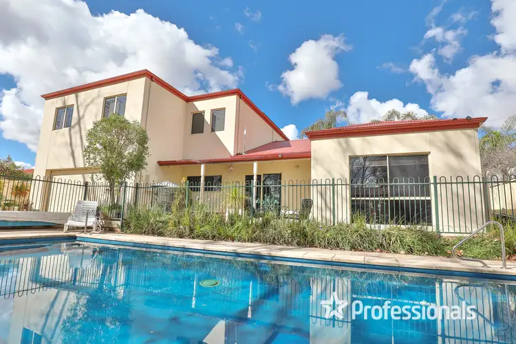 Fourth view of Homely house listing, 2-6 Elizabeth Avenue, Mildura VIC 3500