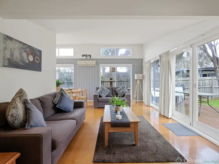 37 Koala Street, Cowes VIC 3922