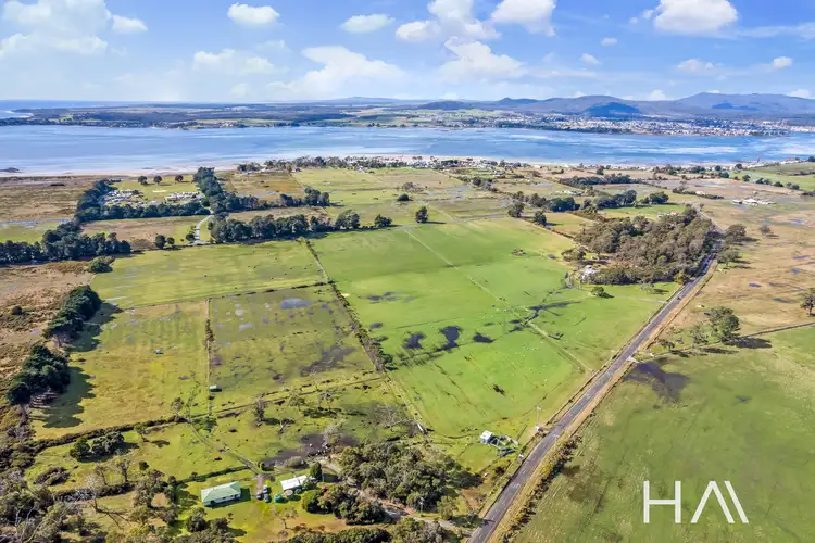 1416 Greens Beach Road, Kelso TAS 7270