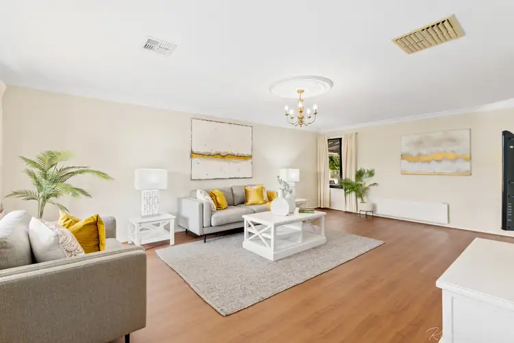 22 Excelsior Grove, Woodcroft SA 5162
