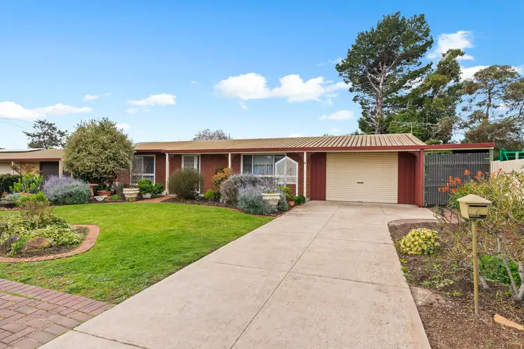 4 Woodstock Avenue, Christie Downs SA 5164
