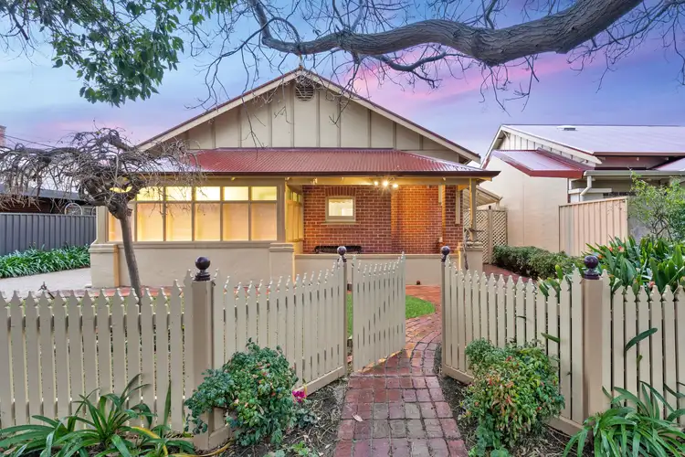 4 Jeanes Avenue, Glenelg North SA 5045