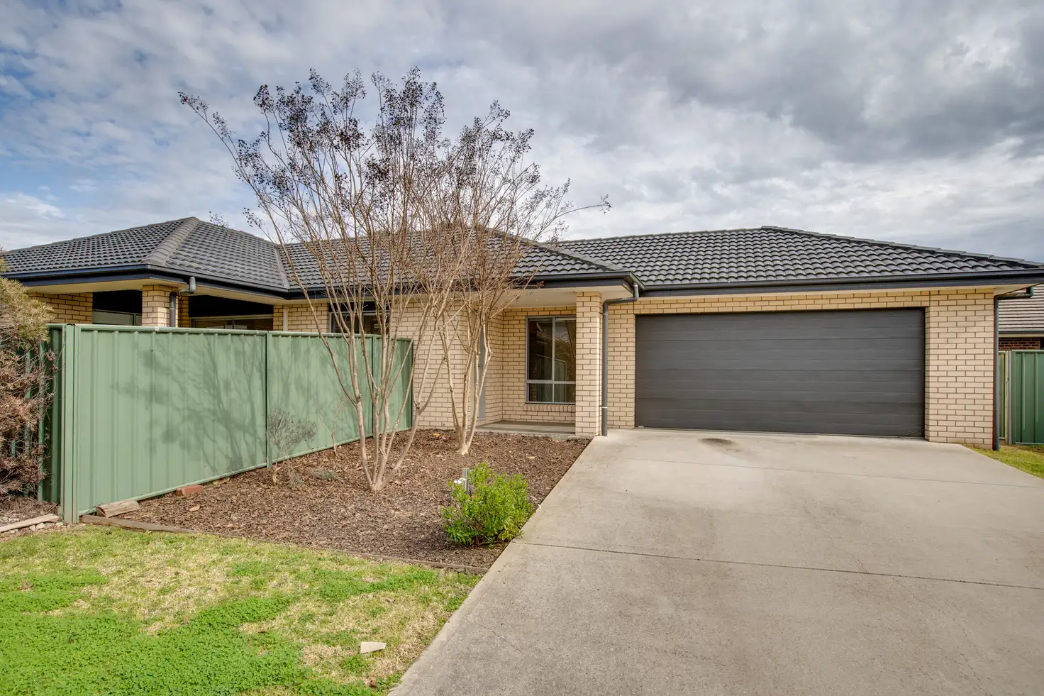 Main view of Homely house listing, 23 Inwood Crescent, Wodonga VIC 3690