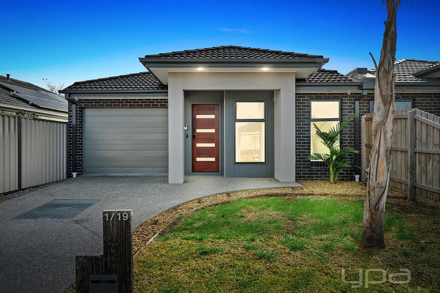 Main view of Homely house listing, 1/19 Brookfield Avenue, Brookfield VIC 3338