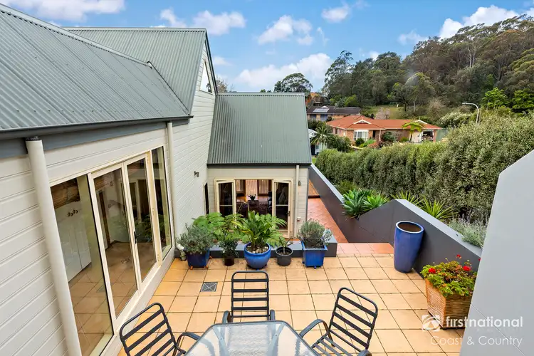 Sixth view of Homely house listing, 2 Michael Crescent, Kiama Downs NSW 2533