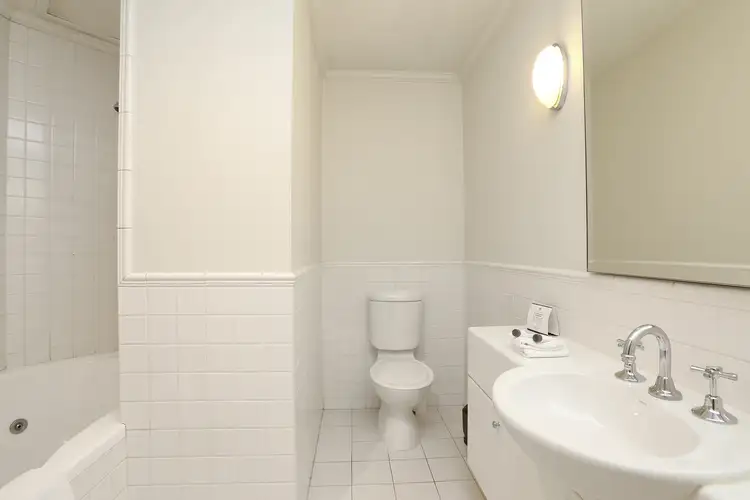 Fifth view of Homely apartment listing, 304/43 Lonsdale Street, Melbourne VIC 3000