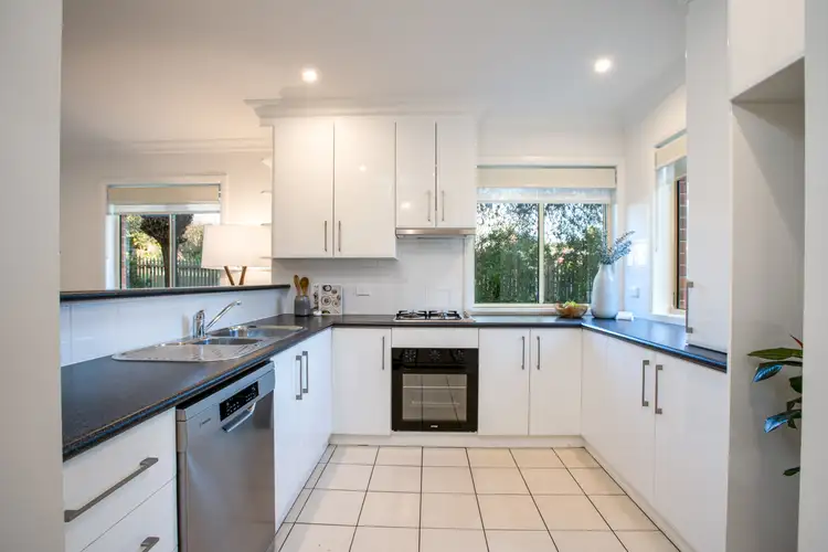 Sixth view of Homely townhouse listing, 1/537 Schubach Street, East Albury NSW 2640