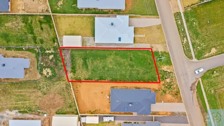 84 Bruton Street, Tocumwal NSW 2714