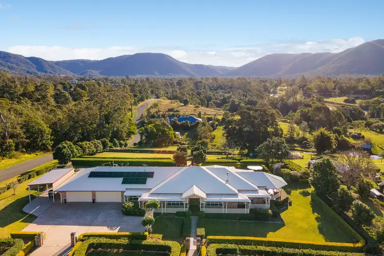 1 Teatree Close, Samford Valley QLD 4520