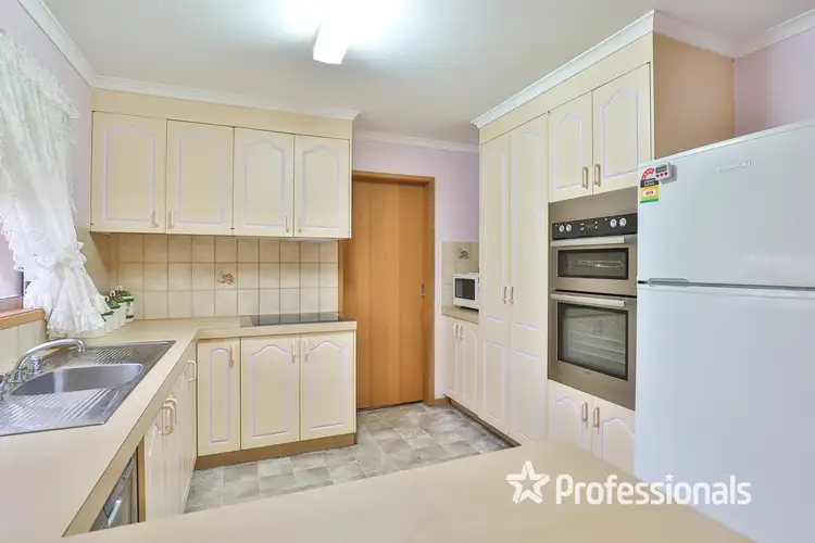 Third view of Homely house listing, 10 Diamond Court, Mildura VIC 3500