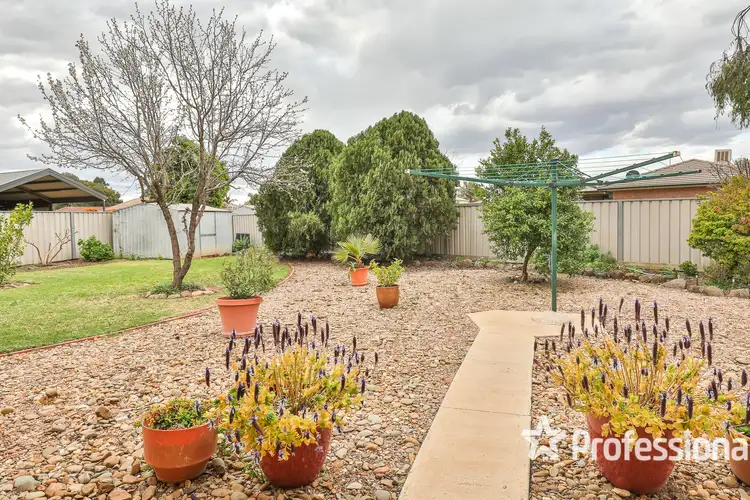 Sixth view of Homely house listing, 10 Diamond Court, Mildura VIC 3500