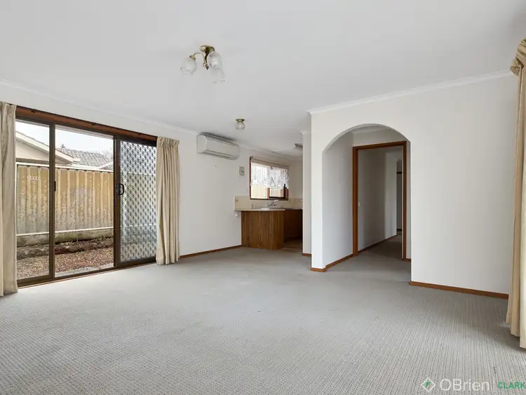 Seventh view of Homely unit listing, 4/7-9 Princes Way, Drouin VIC 3818