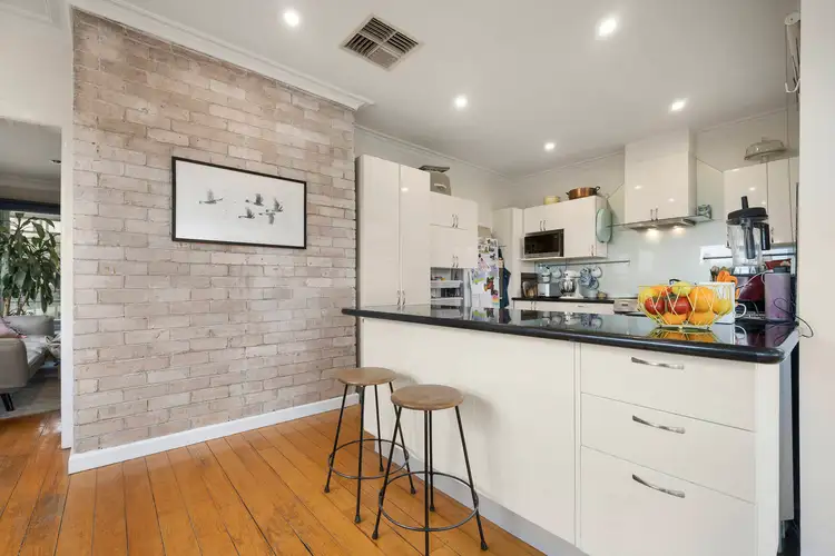 Fourth view of Homely house listing, 10 Lind Street, Strathmore VIC 3041