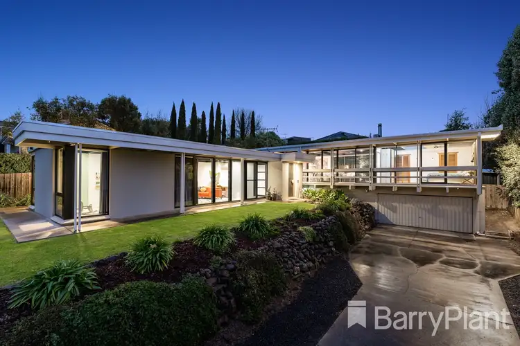 3 Carroll Road, Highton VIC 3216