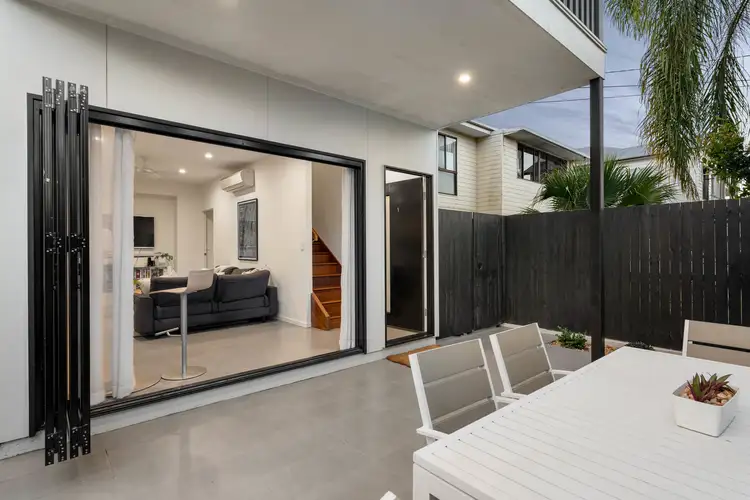 Fourth view of Homely townhouse listing, 1/16 Mornington Crescent, Morningside QLD 4170