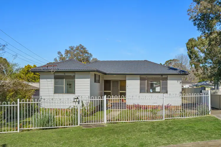 4 Hargrave Road, Lalor Park NSW 2147