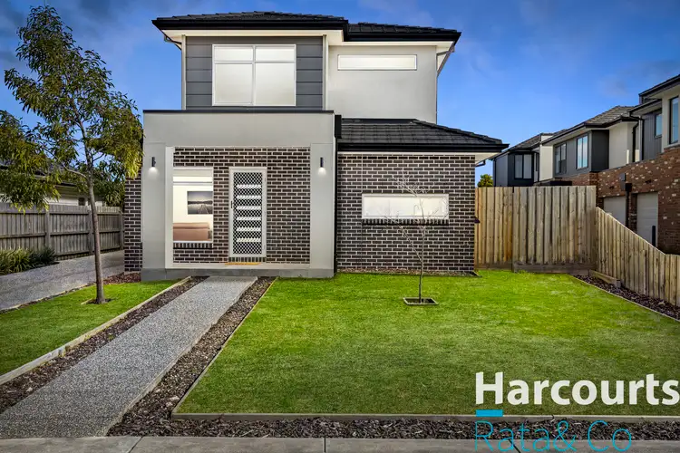 1/5 Daleglen Street, Reservoir VIC 3073