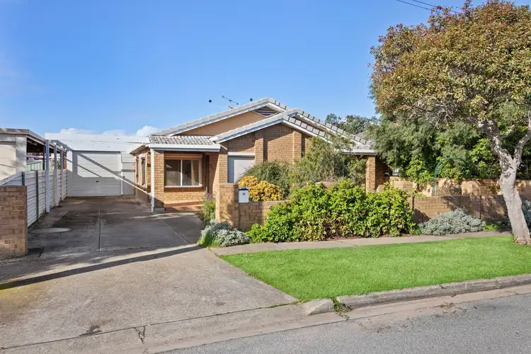 16 Hazel Terrace, Henley Beach South SA 5022